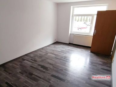 2 Na prenájom 1-izbový byt v Poprade