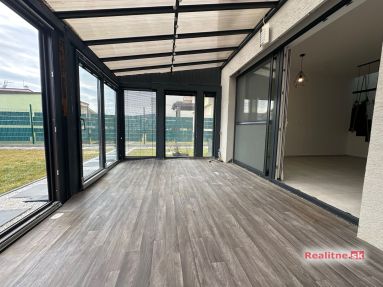 478e454d-6297-4701-8073-e40a941baffb