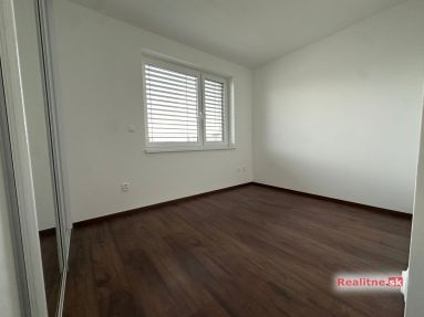 5c0c3853-0896-47d0-a7dd-49850d24d1e1