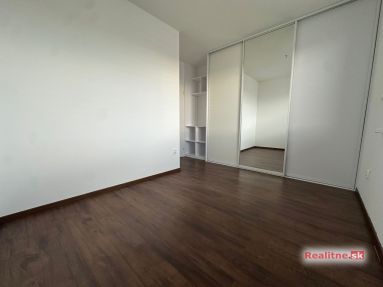 882a69a6-9b0c-4370-9aa5-3f50daa5b680