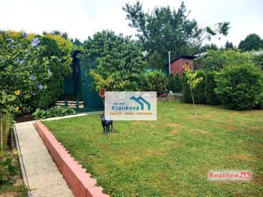 chata so zahradou PB12pg