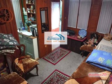 chata so zahradou PB6jpg