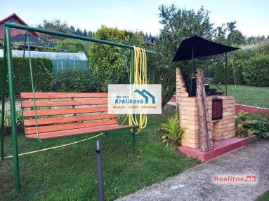 chata so zahradou PB8pg