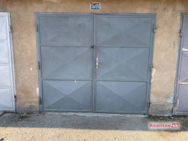 Predaj - garáž