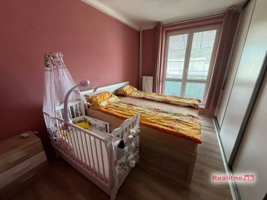 3 - izbový byt aj s garážou