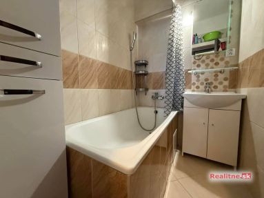 inbound8141326674136144021