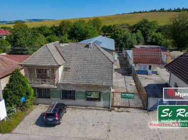 SIREAL MYJAVA - Ponúkame na predaj výrobnú halu spolu s rodinným domom, v miestnej časti T