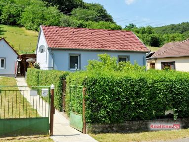 3 izbový Rodinný dom po rekonštrukcii je na predaj 