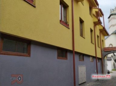 img-fd7cccfd7ee3e78d64c3cd87e0fcfa17-v