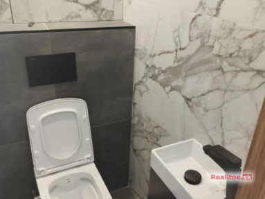 WhatsApp Image 2026-04-02 at 14.06.11 (2)