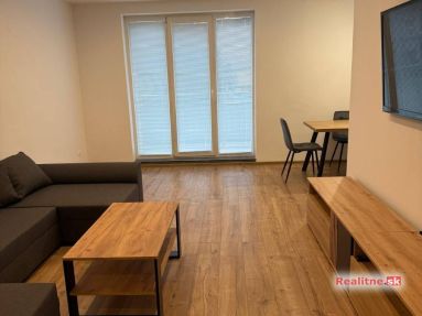 WhatsApp Image 2026-04-02 at 14.06.13 (4)